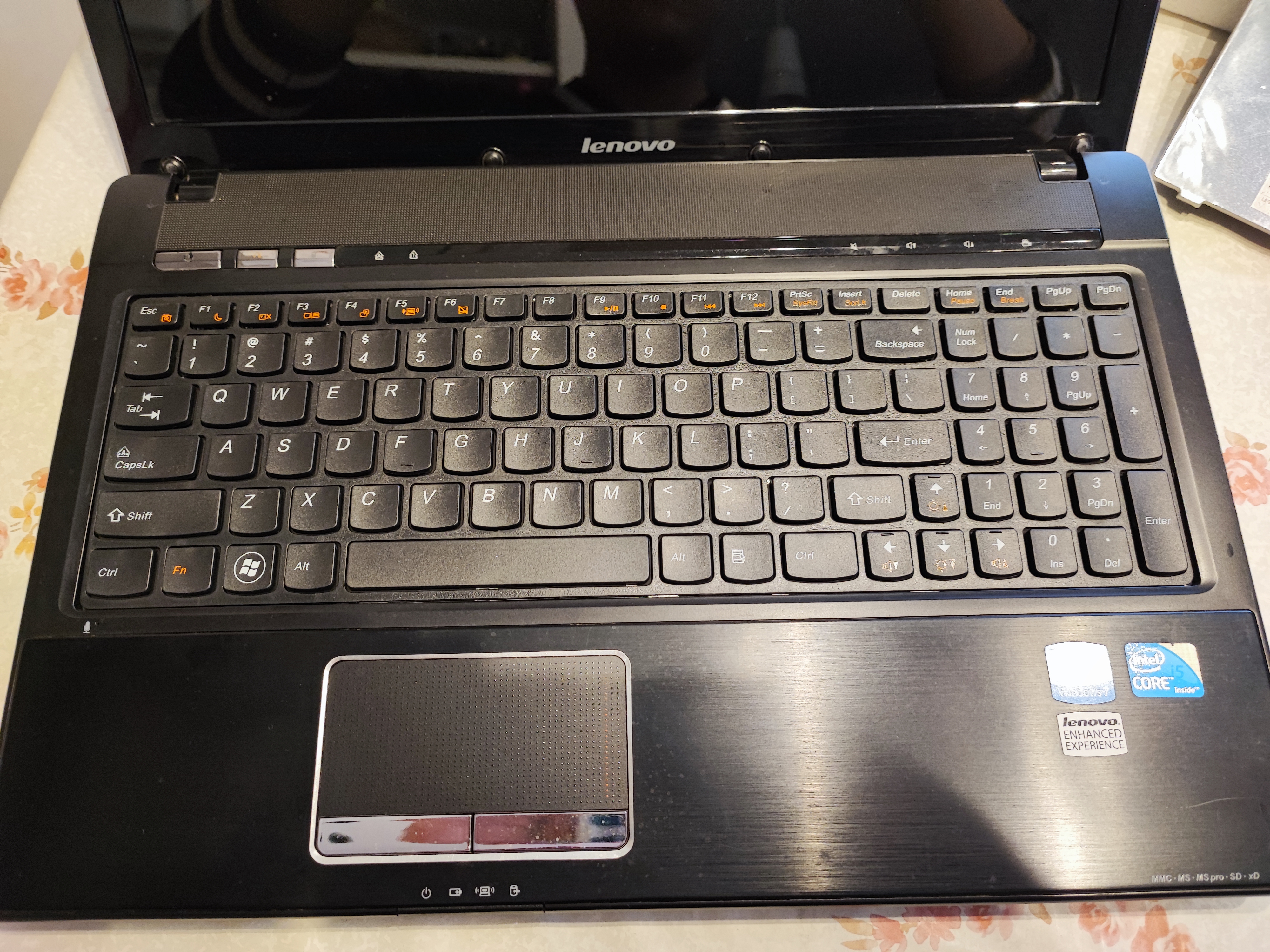 Lenovo G560 キーボード修理完了