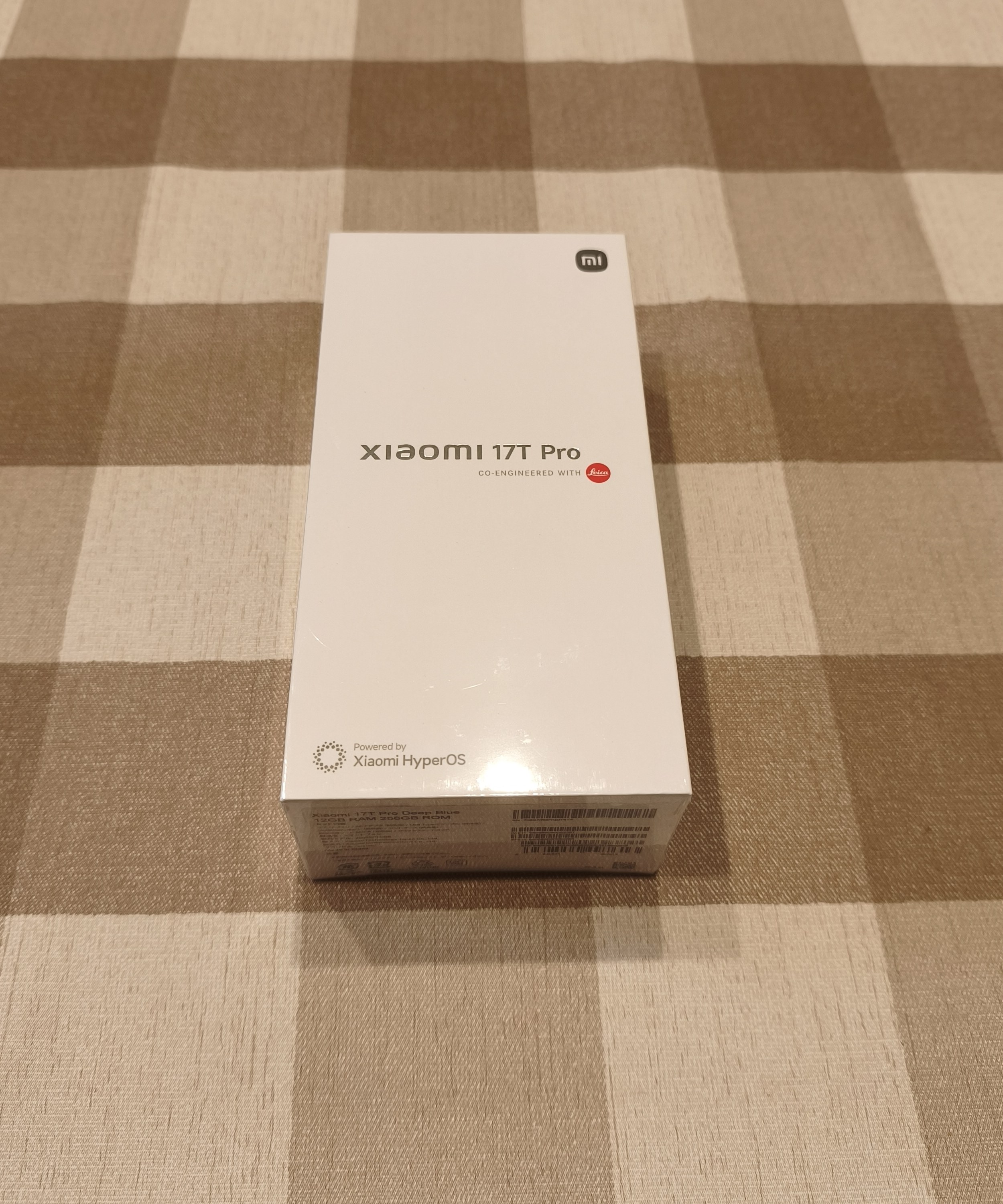Xiaomi 17T Pro 外箱 Leica HyperOS 開封